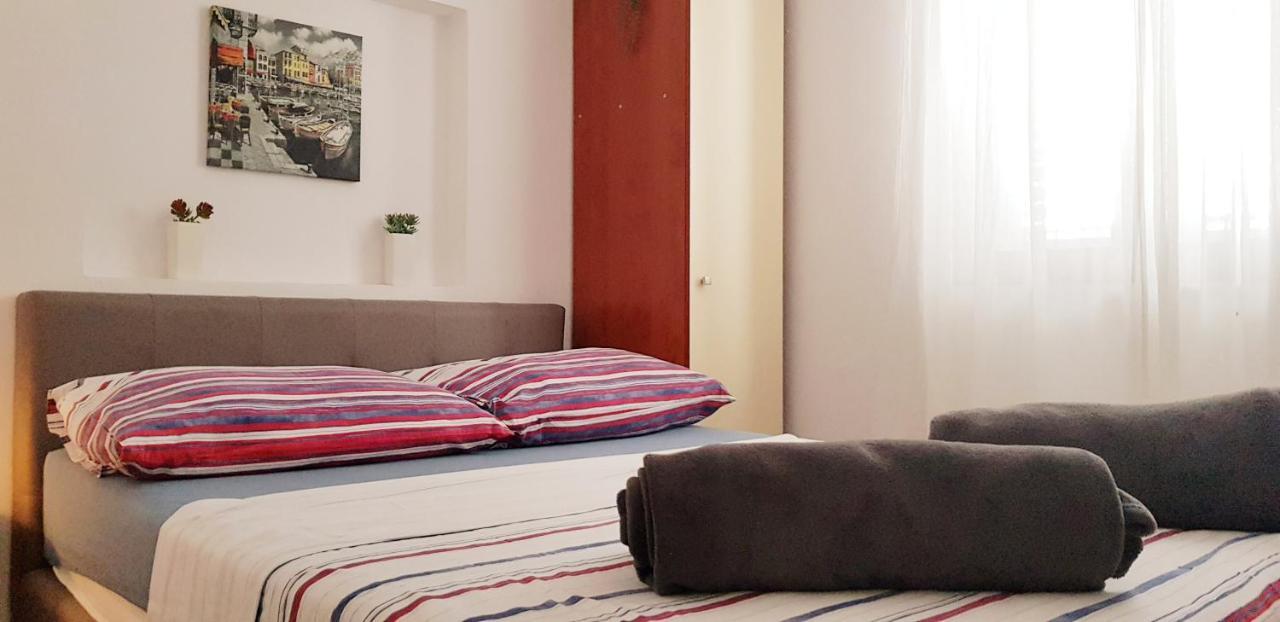 Apartman Beus Makarska Bagian luar foto