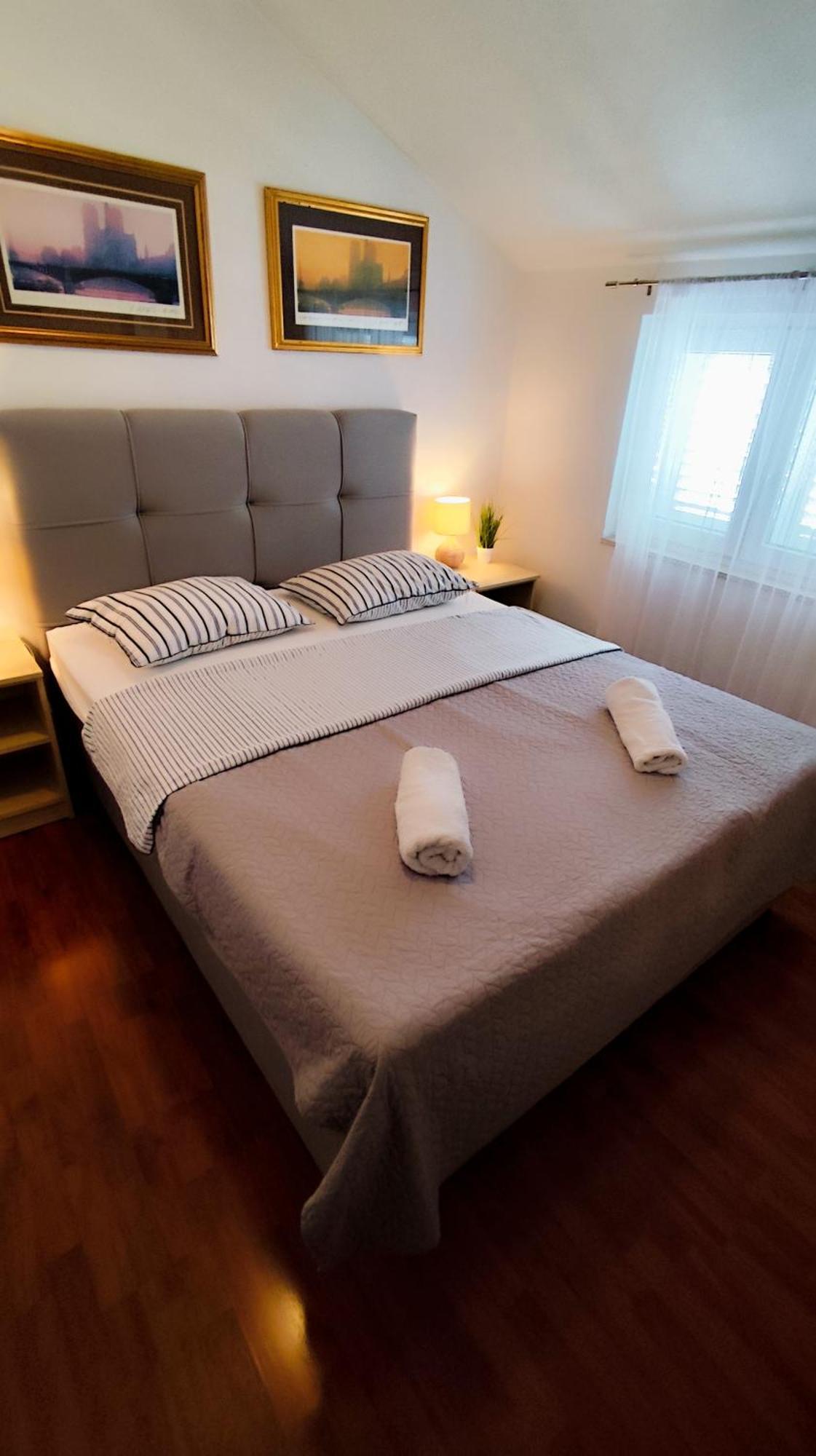 Apartman Beus Makarska Bagian luar foto