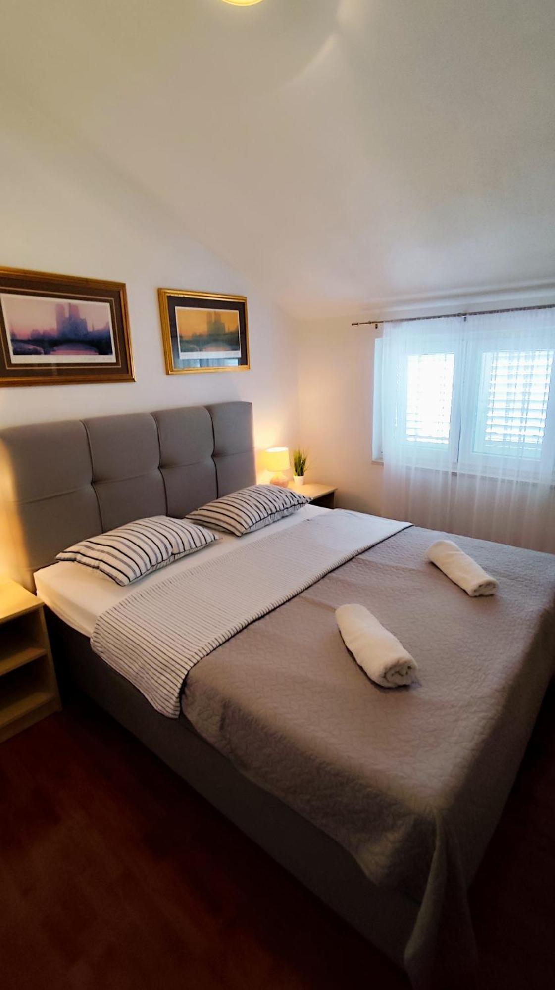 Apartman Beus Makarska Bagian luar foto