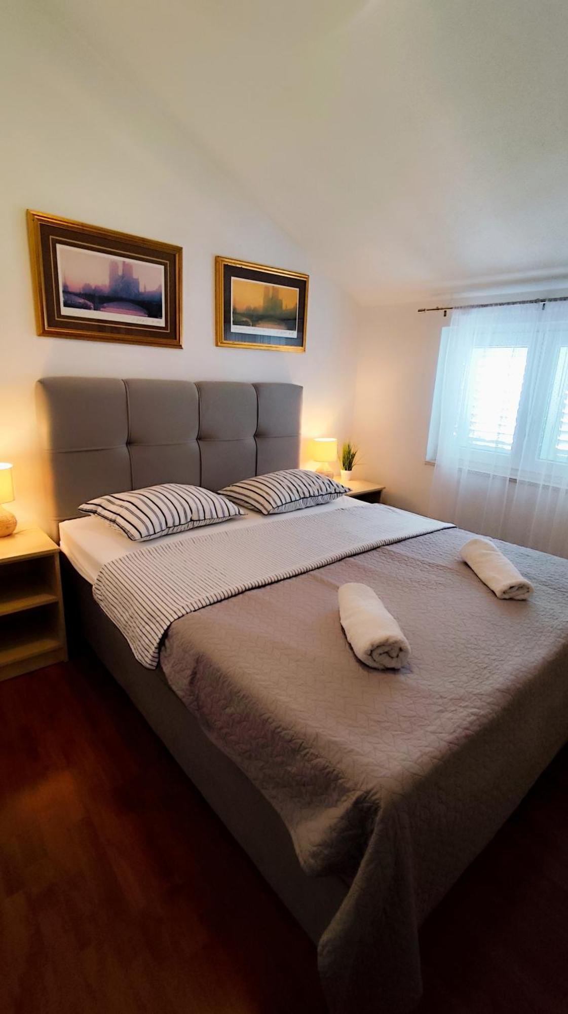 Apartman Beus Makarska Bagian luar foto
